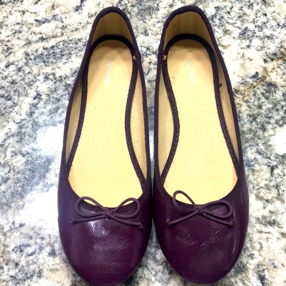 Old navy ballet shoe - Picture 2 of 4